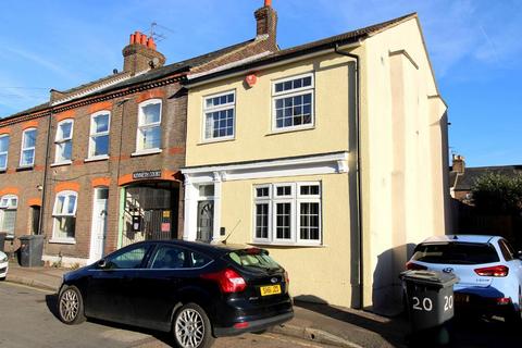 5 bedroom end of terrace house for sale, Edward Street, High Town, Luton, Bedfordshire, LU2 0NF