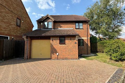 3 bedroom detached house for sale, Oak Drive, Pulloxhill, Mk45 5EQ