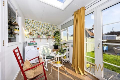 3 bedroom end of terrace house for sale, Cheviot Road, Worthing, BN13 2LJ