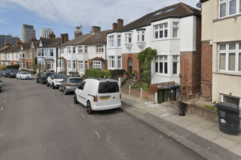 2 bedroom apartment to rent, Boyne Road, London, SE13