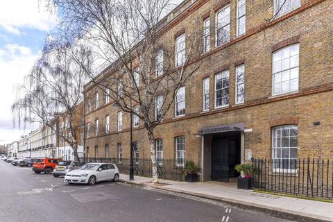 3 bedroom flat to rent, Gloucester Avenue, London NW1