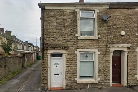 2 bedroom end of terrace house for sale, Preston Street, Darwen