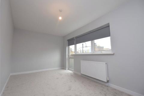 2 bedroom apartment to rent, Station Road, London, SE25