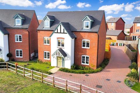 6 bedroom detached house for sale, Threadneedle Way, Middlebeck, Newark