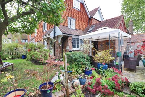 3 bedroom end of terrace house for sale, High Street, Cowden, Edenbridge