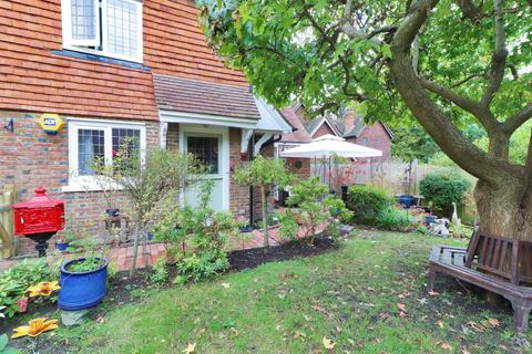 3 bedroom end of terrace house for sale, High Street, Cowden, Edenbridge