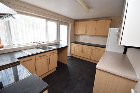 3 bedroom terraced house to rent, Hillborough Crescent, Houghton Regis, Dunstable, Bedfordshire, LU5