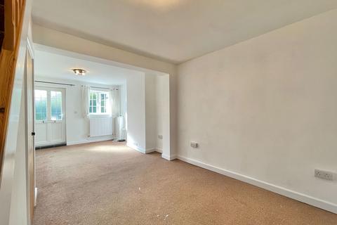 2 bedroom end of terrace house to rent, Station Road, Sevenoaks TN15