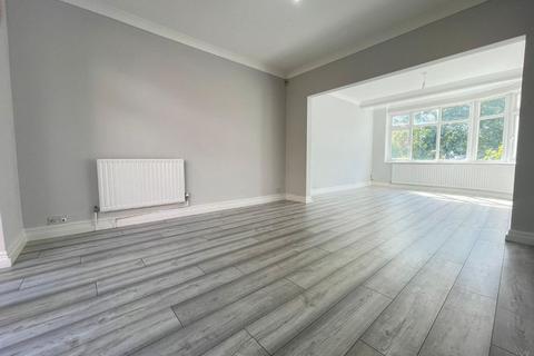 3 bedroom semi-detached house to rent, Kenton Lane, Harrow