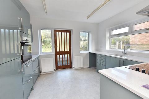 2 bedroom bungalow for sale, Henley Crescent, Rawdon, Leeds