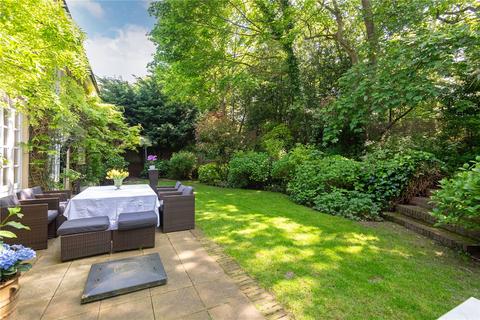 6 bedroom detached house for sale, Haversham Place, London, N6