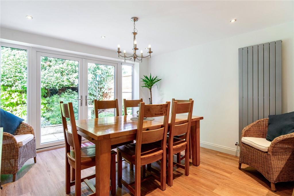Kitchen/Dining