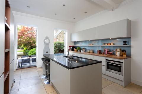 5 bedroom terraced house for sale, St. Saviourgate, York, North Yorkshire, YO1