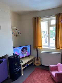 1 bedroom flat to rent, 1b Addison Crescent, Oxford