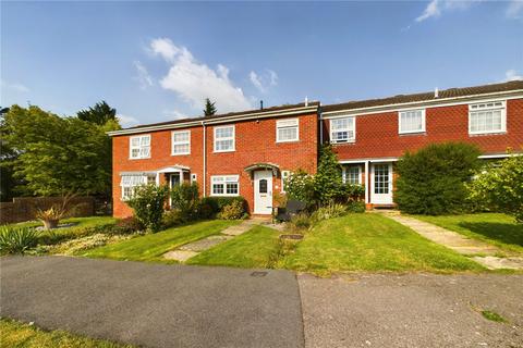 3 bedroom terraced house to rent, Wellington Court, Spencers Wood, Reading, Berkshire, RG7