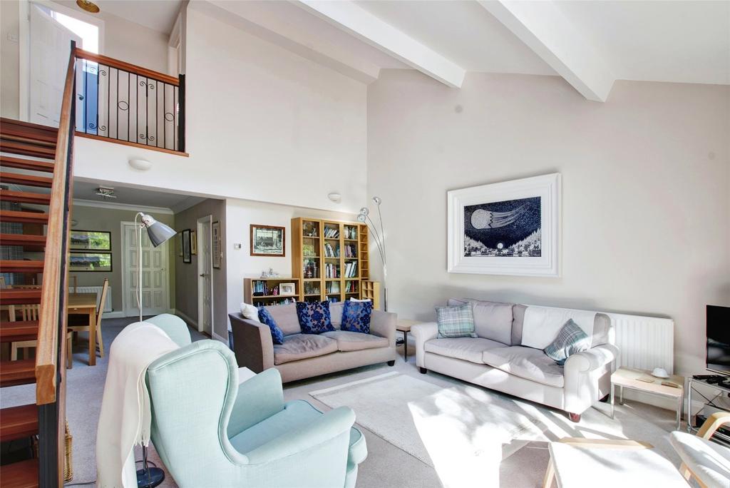 Lounge Area