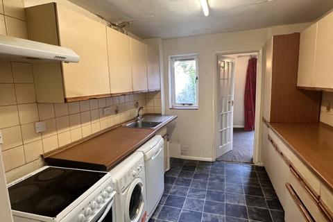 3 bedroom terraced house for sale, Fairwater Drive, Reading RG5