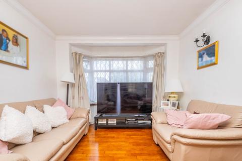 4 bedroom terraced house for sale, Aragon Road, Morden SM4