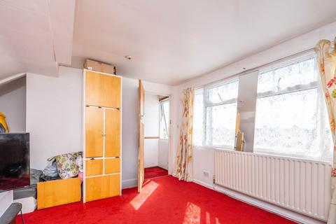 283 Aragon Road, Morden, SM4 4QP