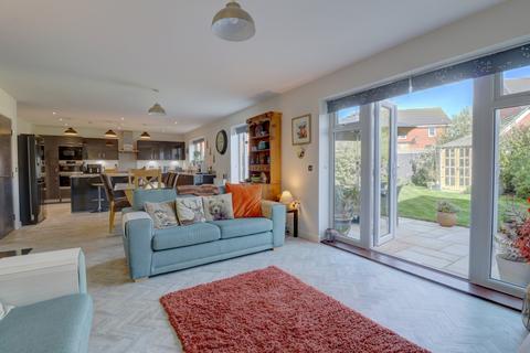 7 Barley Close, Longwick, Princes Risborough, HP27 9ET
