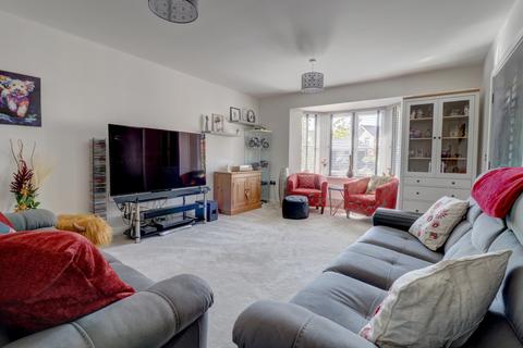 7 Barley Close, Longwick, Princes Risborough, HP27 9ET