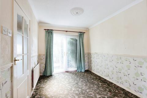 35 Maple Croft Crescent, Sheffield, S9 1DN