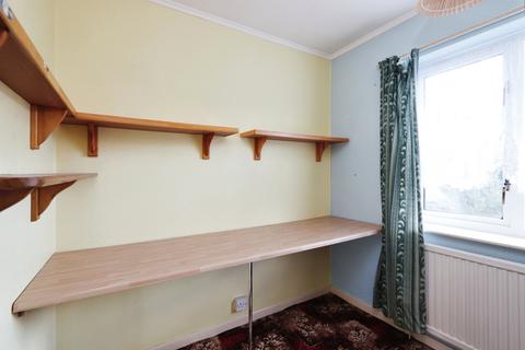 35 Maple Croft Crescent, Sheffield, S9 1DN