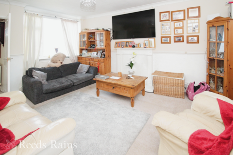 19 Baytree Road, Clayton Le Woods, Chorley, PR6 7JW