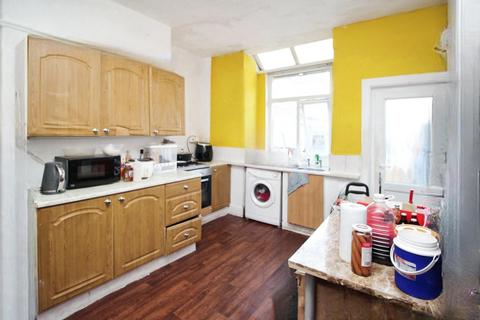 2 bedroom terraced house for sale, Athol Street, Greater Manchester M18