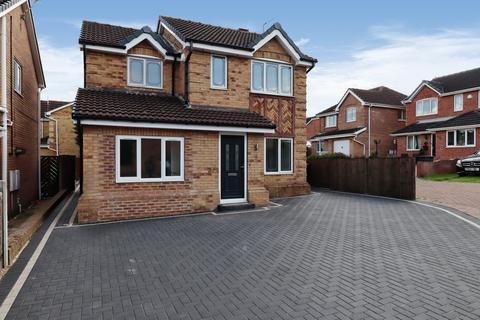 3 bedroom detached house to rent, Moorland View, Rotherham S63