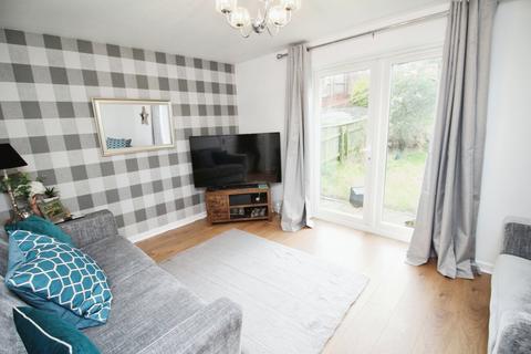 2 bedroom terraced house to rent, Orwell Gardens, Durham DH9