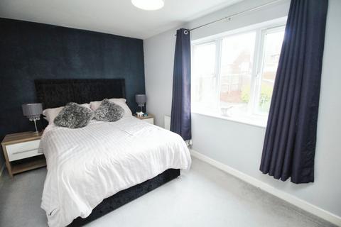 2 bedroom terraced house to rent, Orwell Gardens, Durham DH9