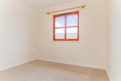 2 bedroom flat to rent, Bain Road, Morayshire IV30