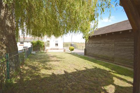 4 bedroom semi-detached house for sale, Stoke Road, Rochester ME3