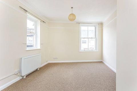 1 bedroom flat for sale, North Street, Hampshire PO10