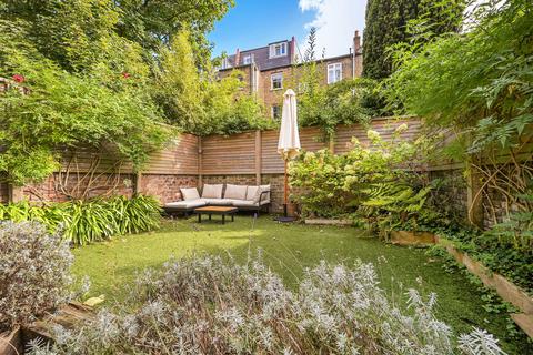 2 bedroom flat for sale, Cathnor Road, London W12