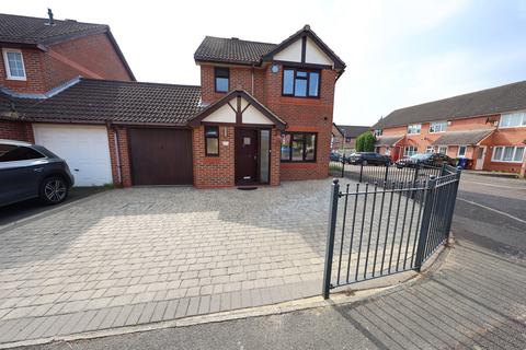 3 bedroom link detached house for sale, Celedon Close, Chafford Hundred