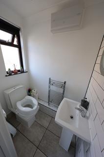 9 Celedon Close, Grays, RM16 6PZ