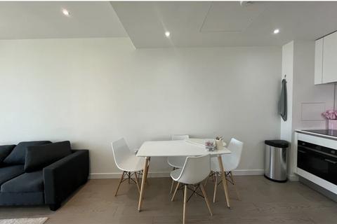 1 bedroom flat for sale, Wandsworth Road, London SW8