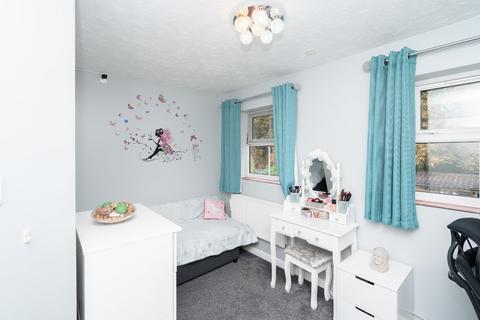 2 bedroom terraced house for sale, St. Michaels Drive, Sheepcot Lane, Watford, Hertfordshire, WD25