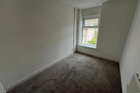 3 bedroom terraced house for sale, North Road, Ferndale - Ferndale