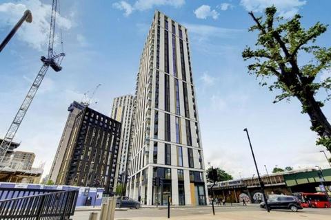 1 bedroom apartment to rent, Station Road SE13