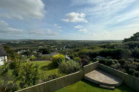 3 bedroom detached house for sale, Nant y Ffynnon, Goodwick, SA64