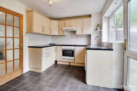 2 bedroom terraced house for sale, Catmint Close, Swindon, SN2