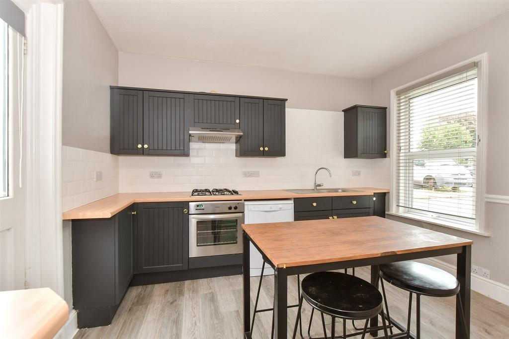 Kitchen/ Breakfast Room