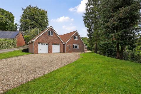 4 bedroom detached bungalow for sale, Northbrook, Market Lavington, Devizes