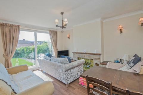 3 bedroom detached bungalow for sale, Whitehall Road West, Cleckheaton, BD19