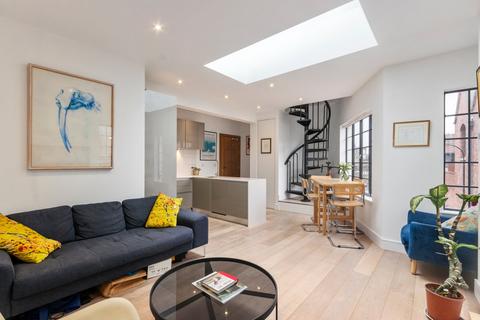 1 bedroom flat for sale, Felgate Mews, London W6