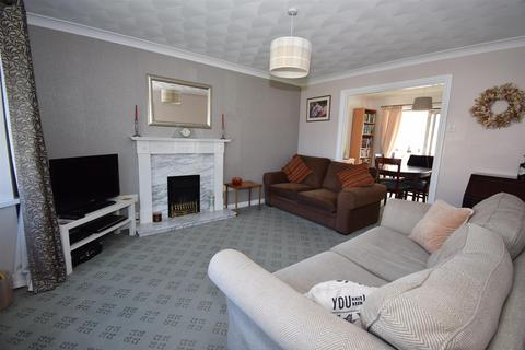 3 bedroom detached house for sale, Shearwater, Whitburn