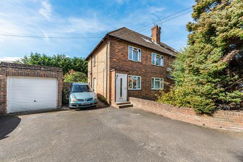 6 Bourne Vale, Plaxtol, Sevenoaks, TN15 0QT
